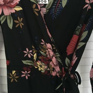 ASOS Dresses - NWT floral print ruffle asymmetric hem wrap dress ASOS Dresses - NWT floral print ruffle asymmetric hem wrap dress